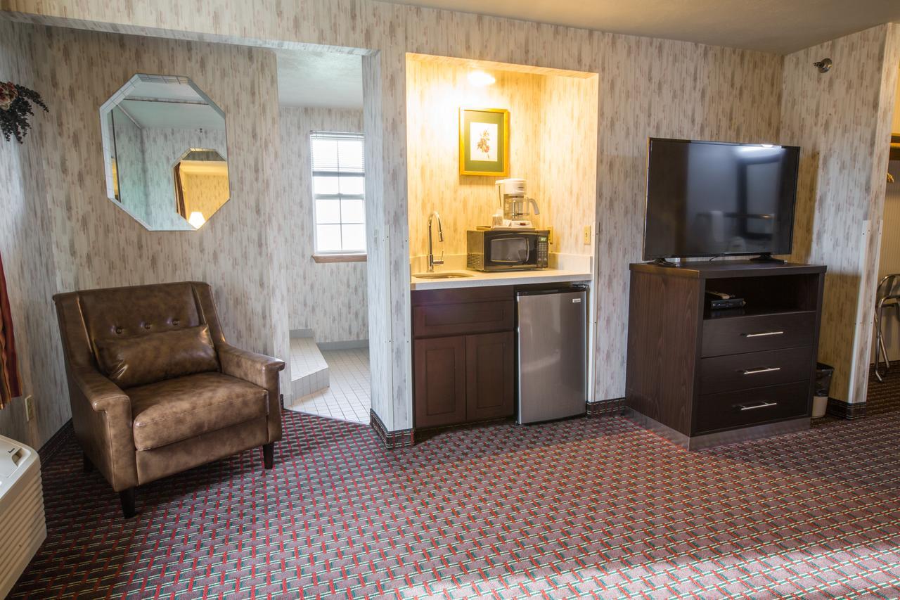 Bridgeway Inn & Suites - Portland Airport 그레셤 외부 사진